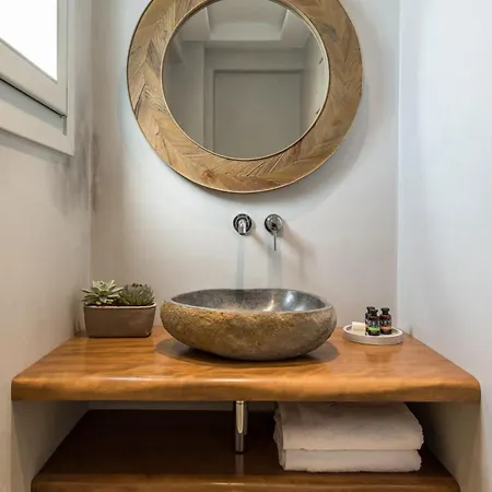 Virtu Hotel Agios Prokopios (Naxos)