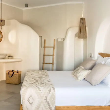 Virtu 5* Agios Prokopios (Naxos)